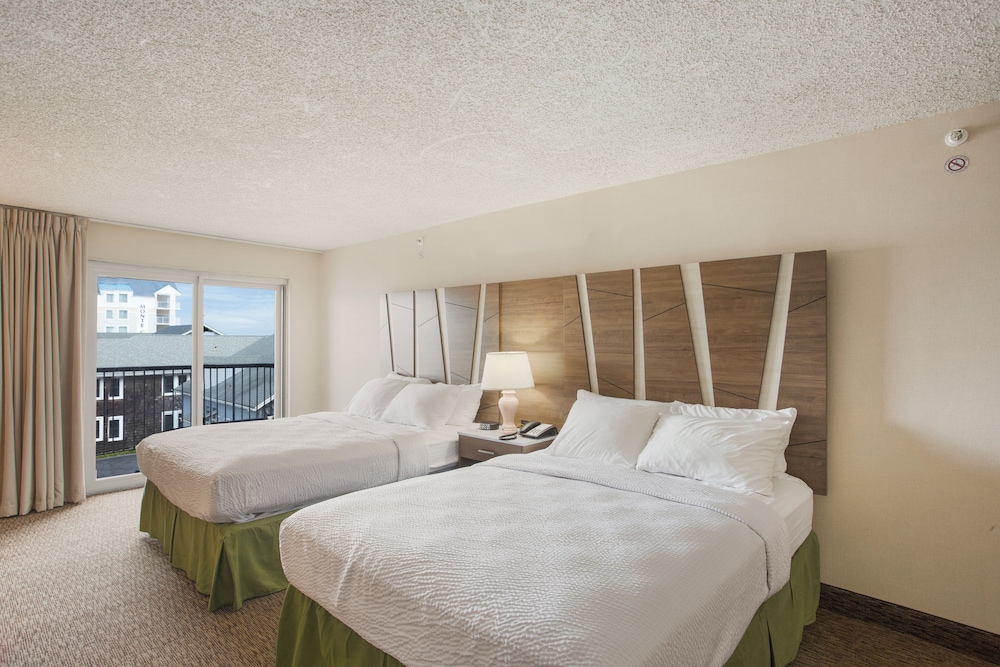 Americana Hotel Oceanfront 32/68