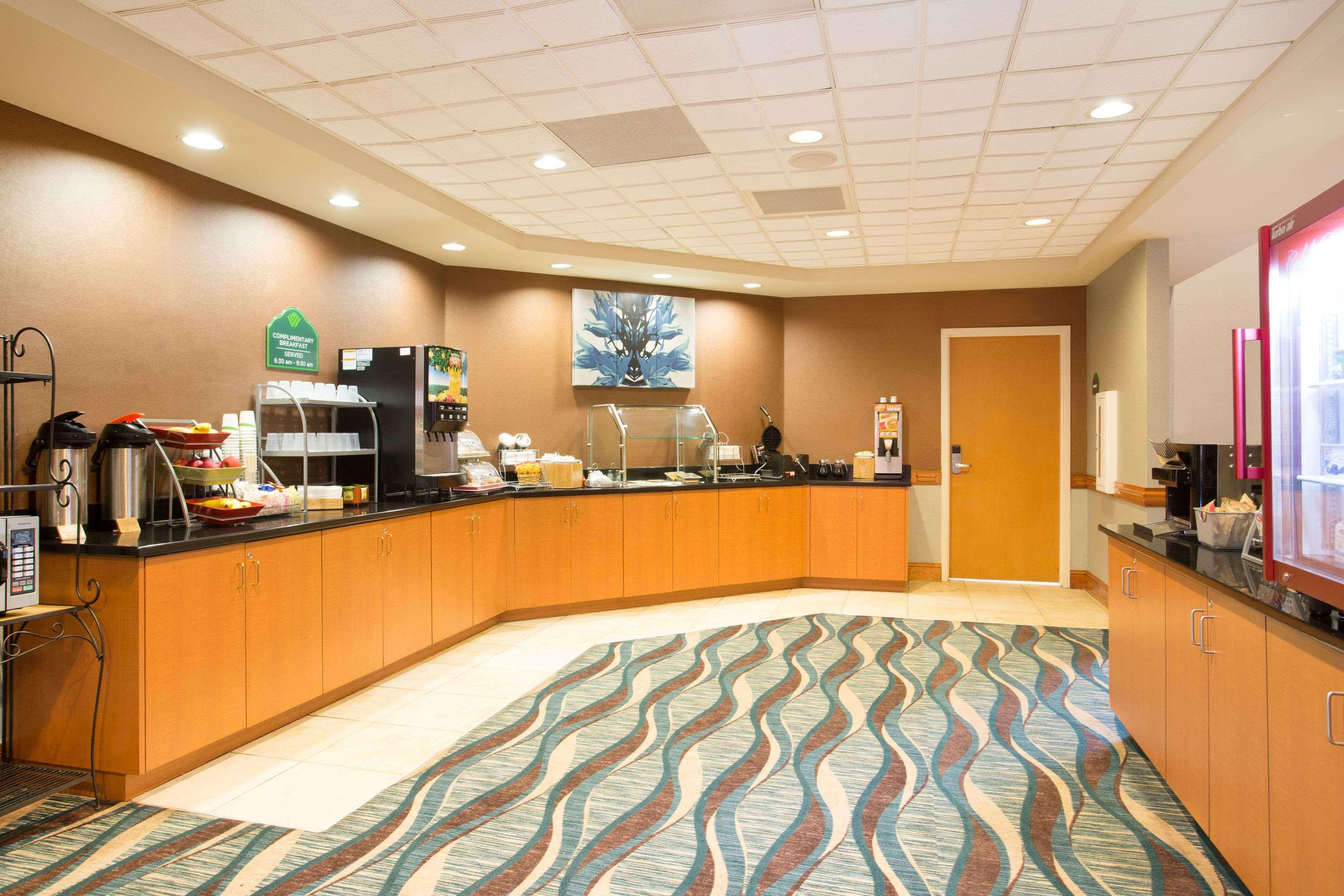 Wingate by Wyndham Raleigh South / Garner 2/31