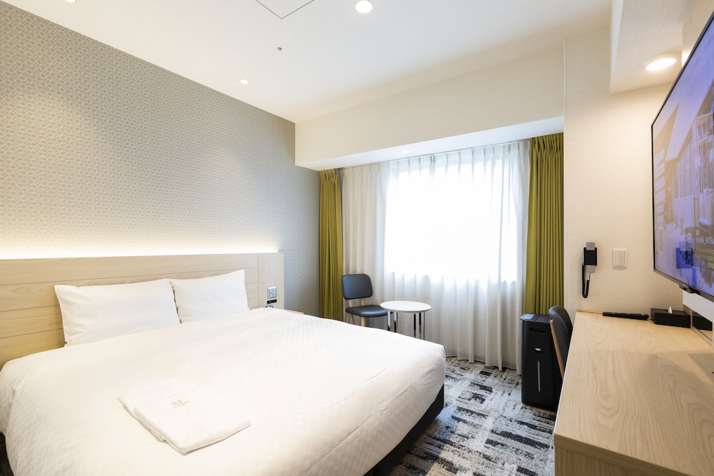DELUXE, DOUBLE BED