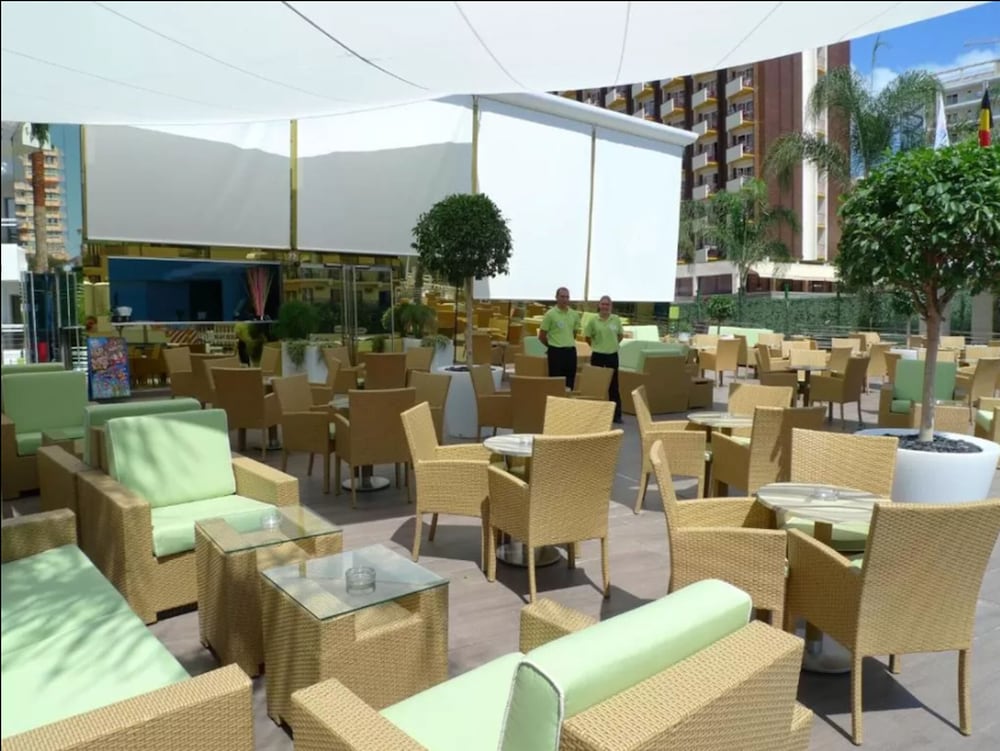 Riviera Beach Hotel - Adults Recommended 23/30