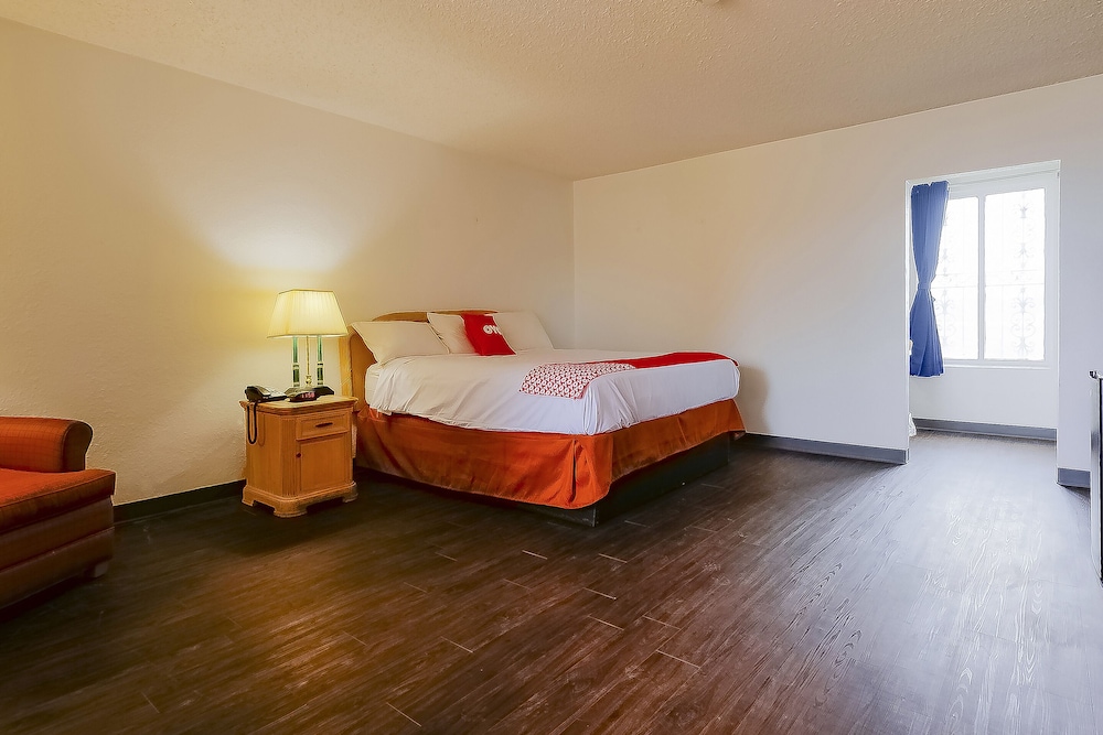 OYO Hotel Kingsville - Hwy 77 27/51