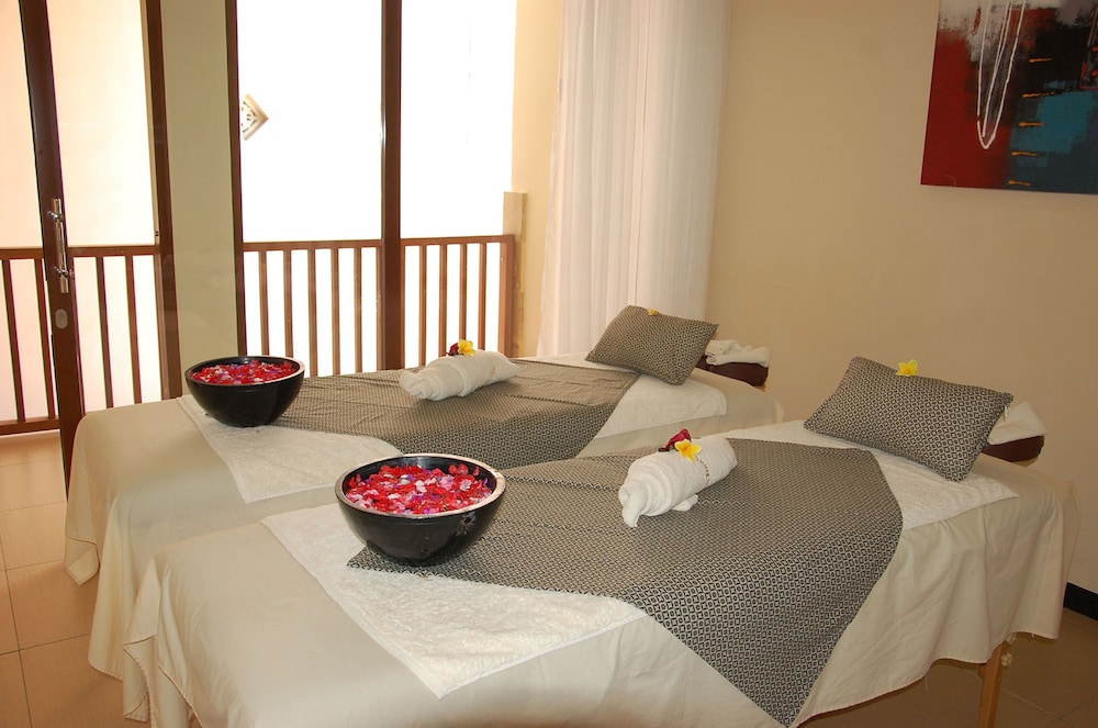 Bali Dive Resort And Spa 29/68