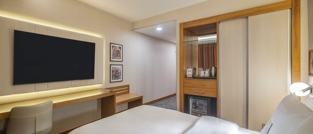 Mercure Ankara Kizilay 28/80
