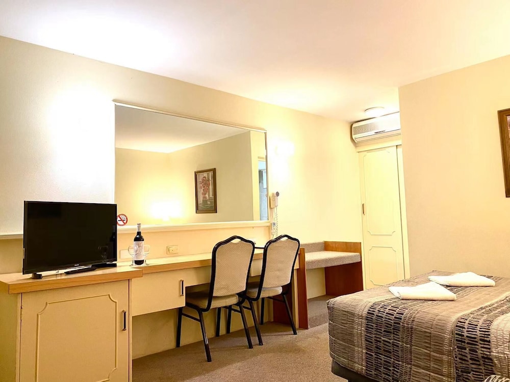 Gateway Motor Inn Narrandera 33/45