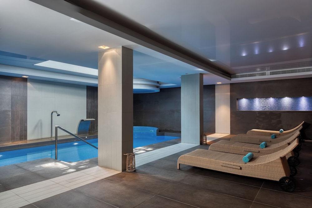 Castelo Boutique Suites by the sea 48/76