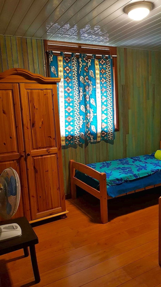 Moorea Surf Bed And Breakfast Hostel 14/32