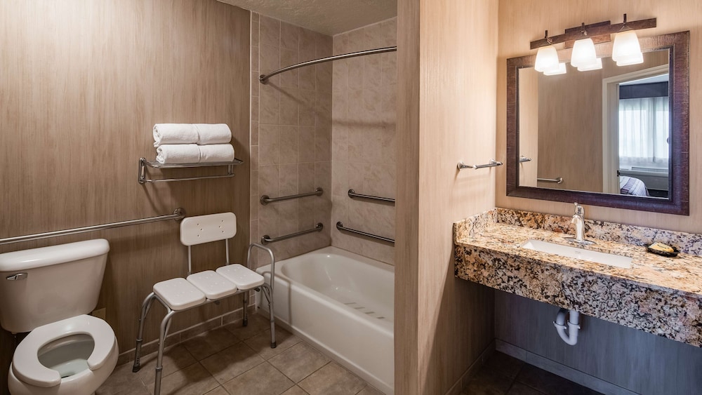 Best Western Plus Flathead Lake Inn And Suites 27/74