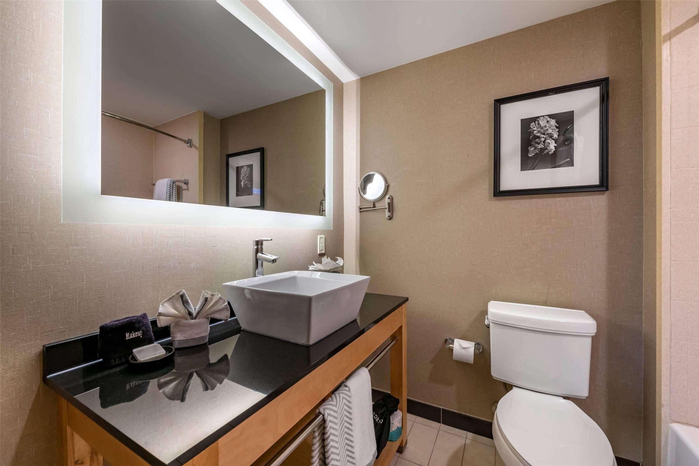 Cambria Hotel Ft Lauderdale Airport South Cruise Port 29/29