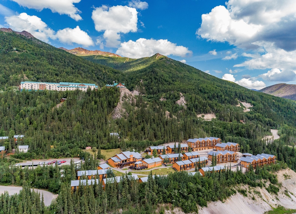 GRANDE DENALI LODGE 40/50