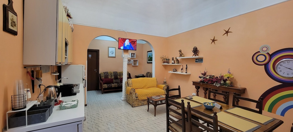 BnB Rooms And Comfort 30/50