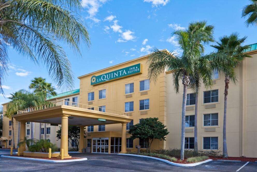 La Quinta Inn & Suites by Wyndham Lakeland East 5/37