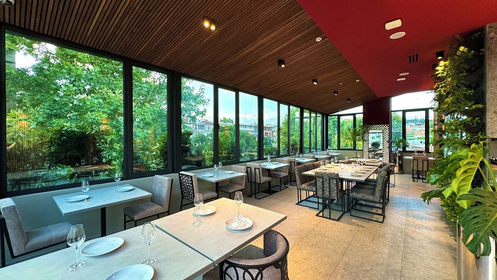 Tbilisi Edition Design Hotel 51/68