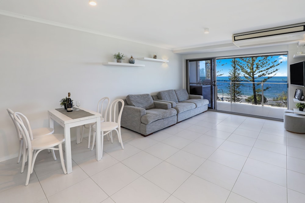Malibu Mooloolaba Apartments 44/76