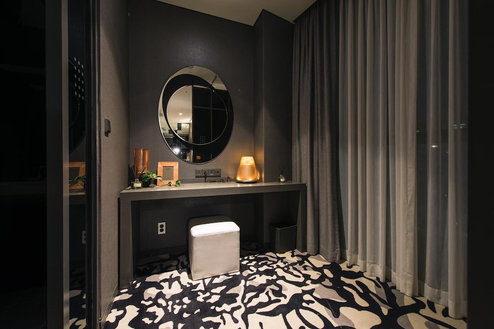 Best Louis Hamilton Hotel Changwon 32/68