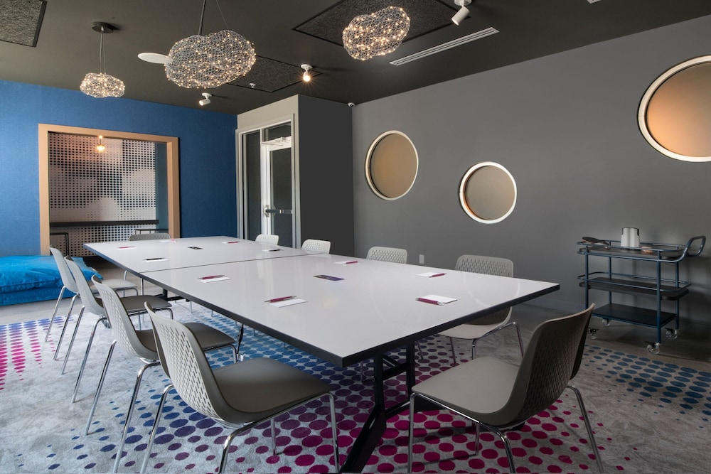 Aloft McAllen 35/41
