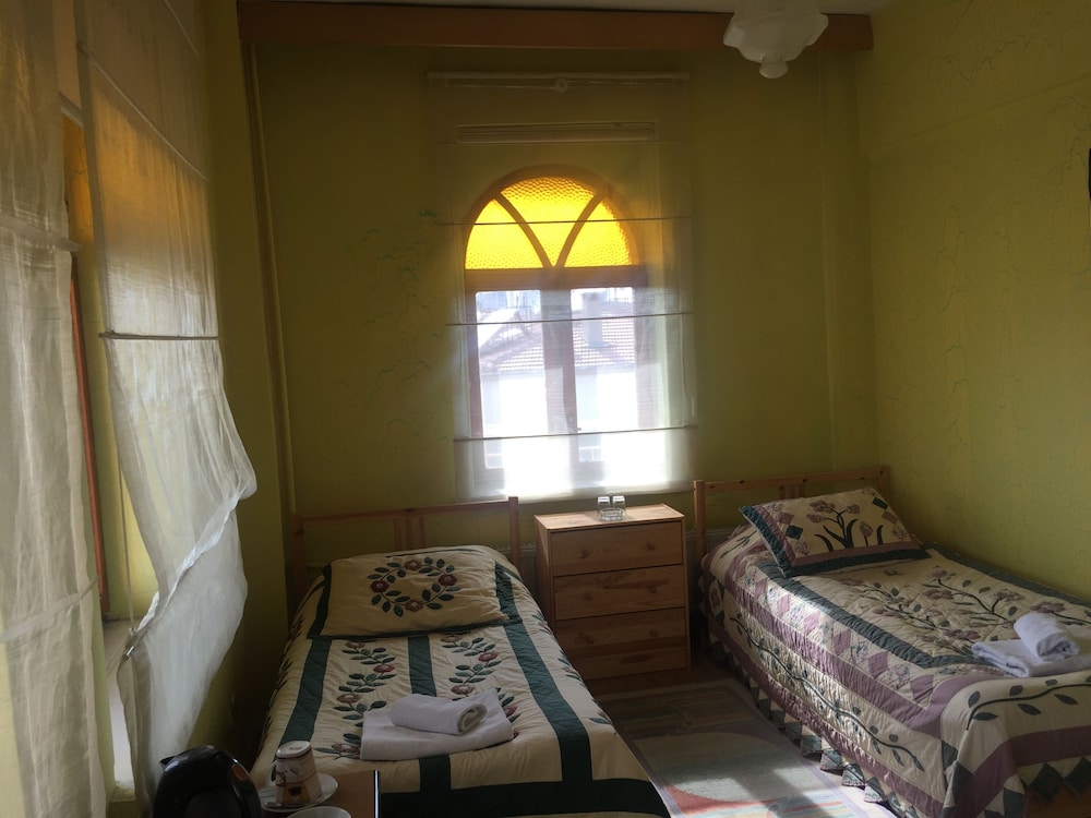 Hotel Ilhan 15/28