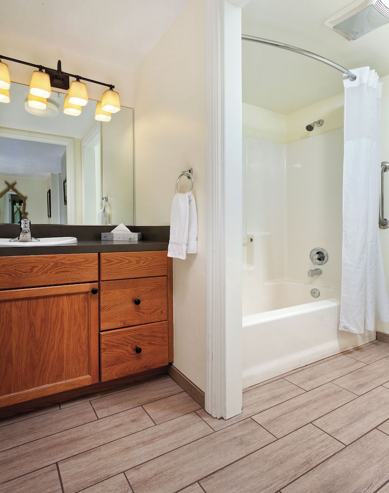 Club Wyndham Resort at Fairfield Bay 45/45