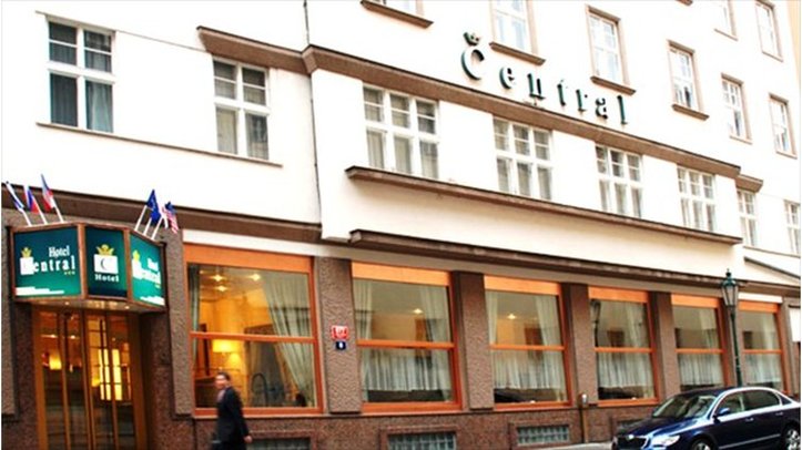 Central Hotel 2/47