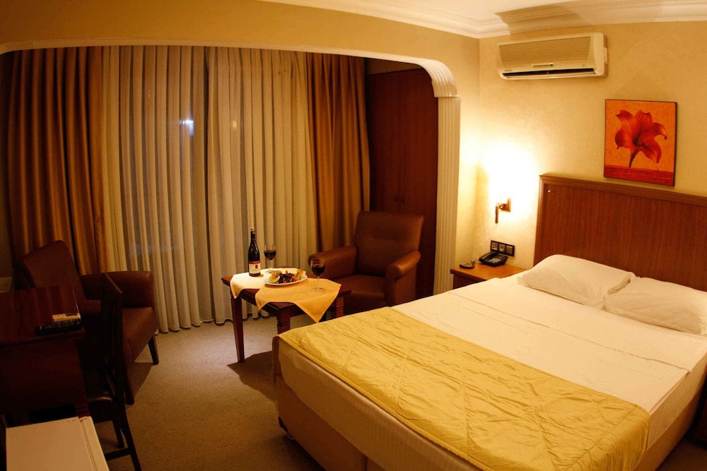 SAHIL BUTIK HOTEL 16/63