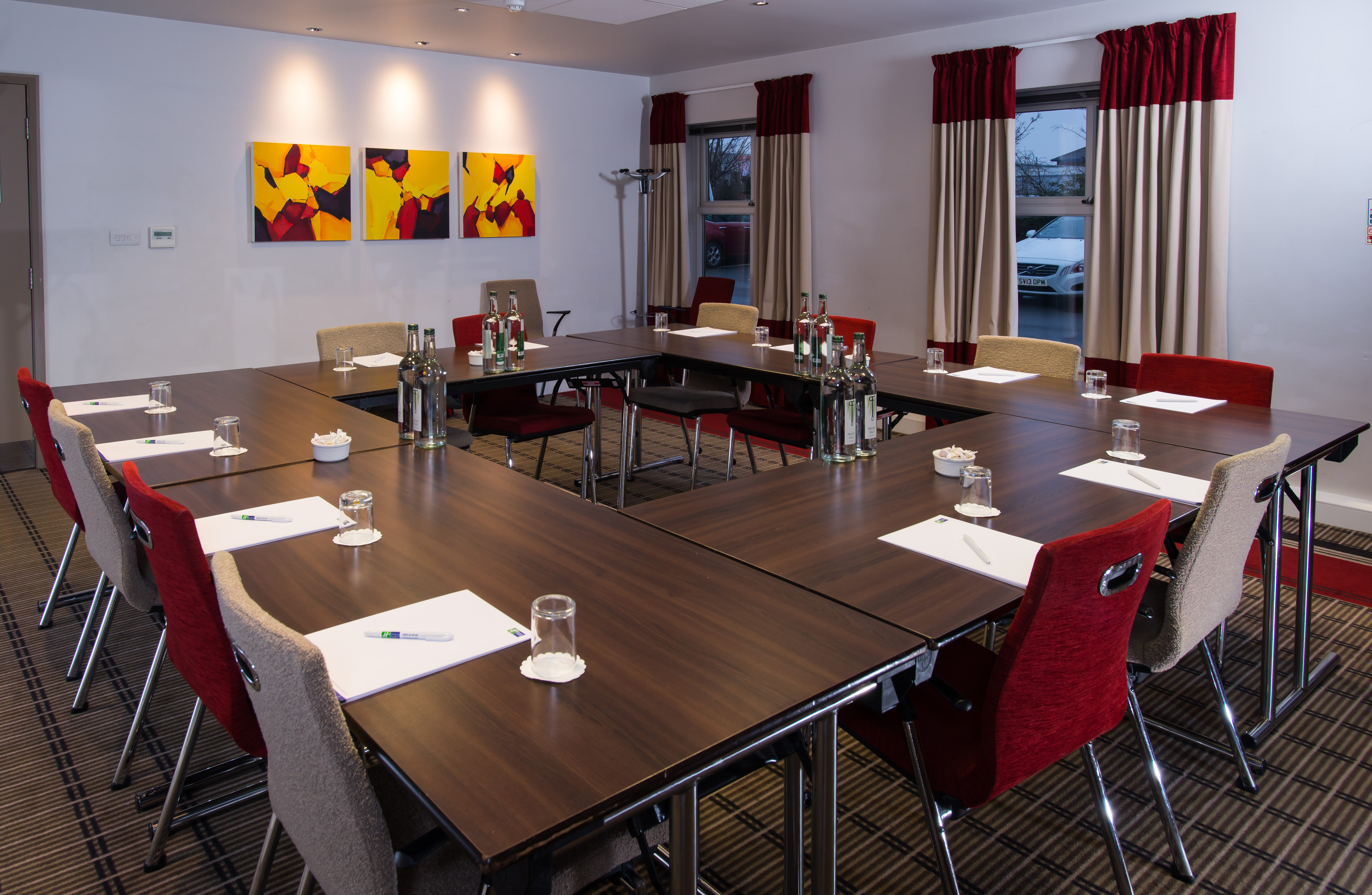 Holiday Inn Express Derby Pride Park 32/38