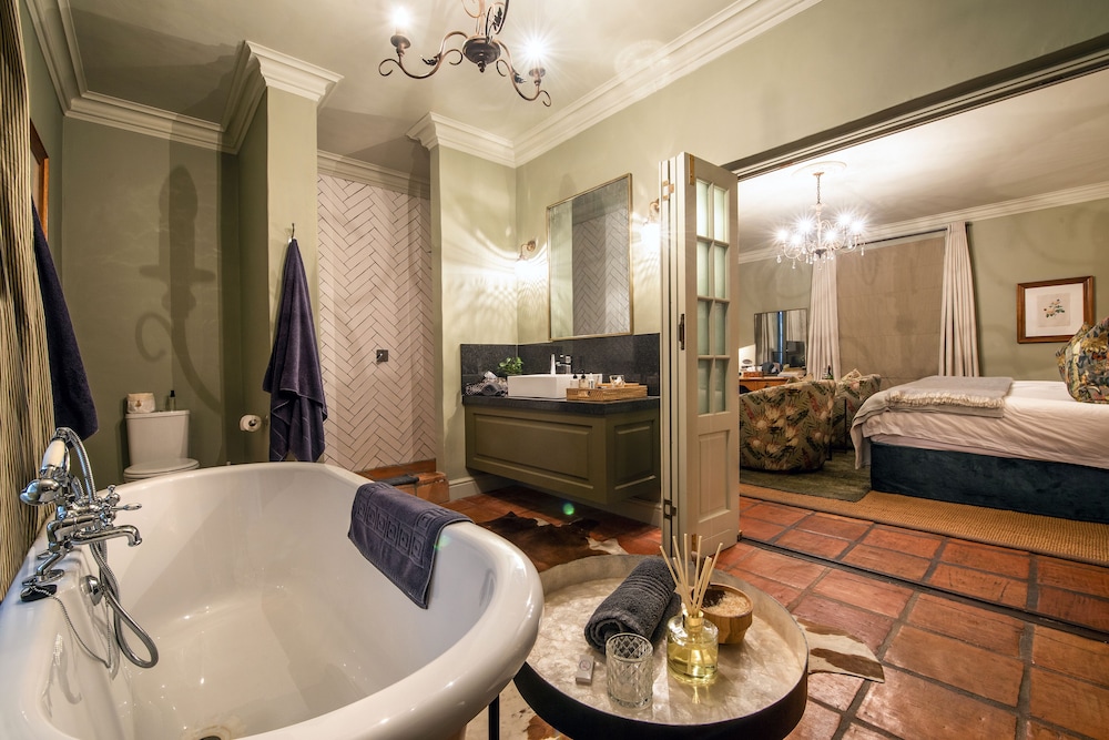 Avondrood Guesthouse 45/50