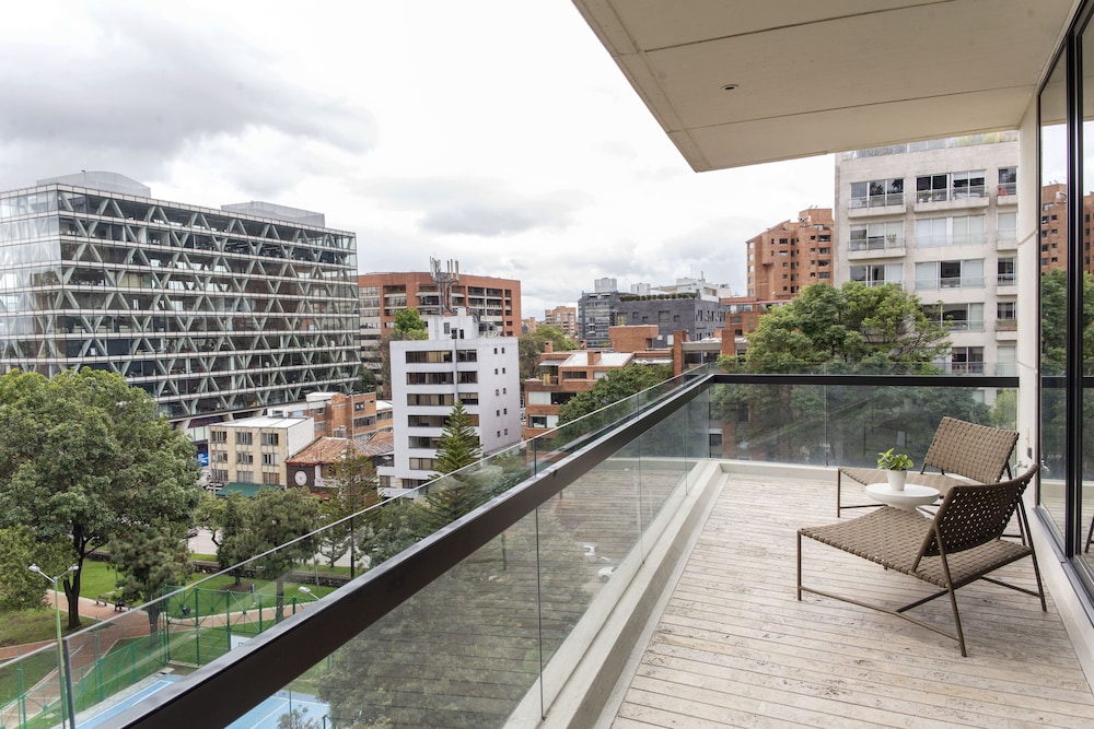 8010 Urban Living 39/46