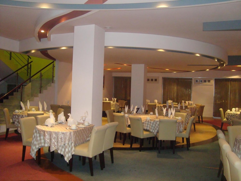 Nirvana Inn 42/50