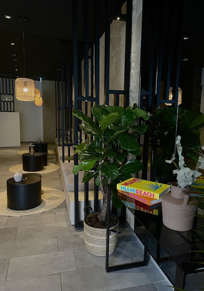 Bayer's City Hotel 32/35