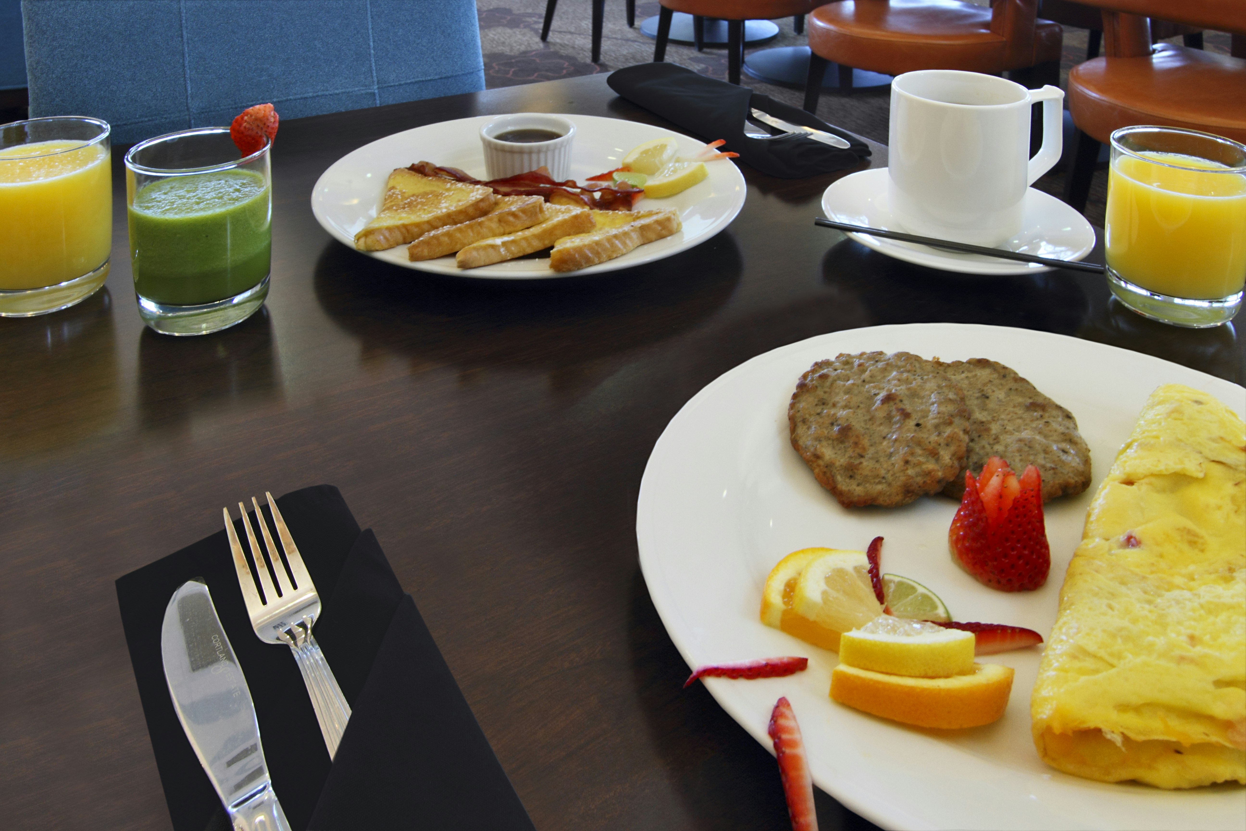 Hilton Garden Inn Columbus Airport 15/27