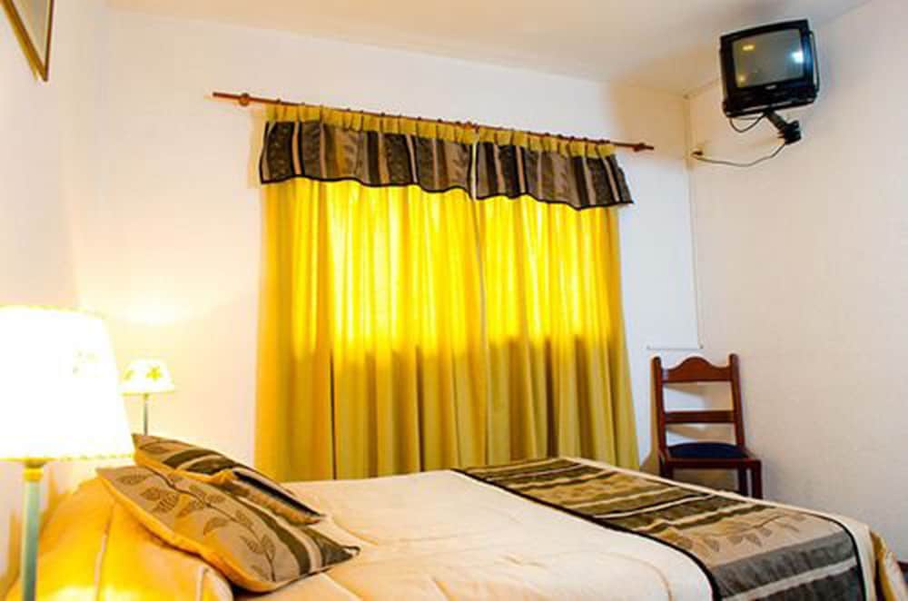 Hotel Concept Bariloche 7/27
