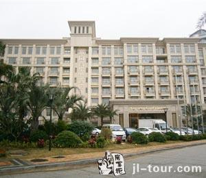 Aoyuan Golf Hotel 22/24