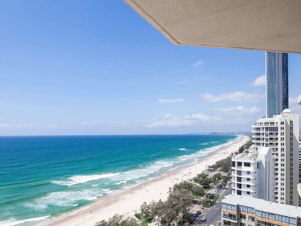 BreakFree Imperial Surf Surfers Paradise 39/46