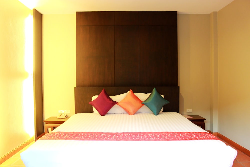 Hua Hin White Sand 20/75