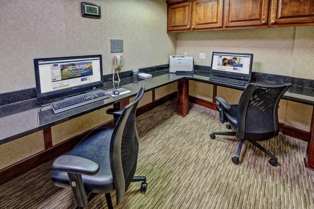 Hampton Inn By Hilton Dunn 50/58