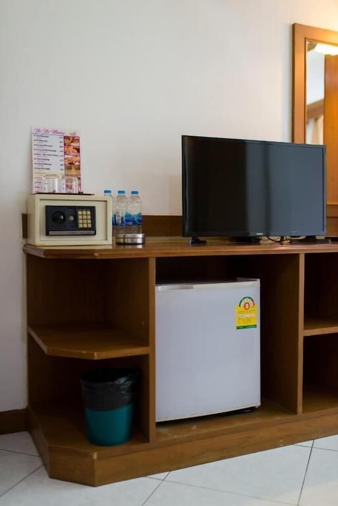 Magnific Guesthouse Patong 45/50