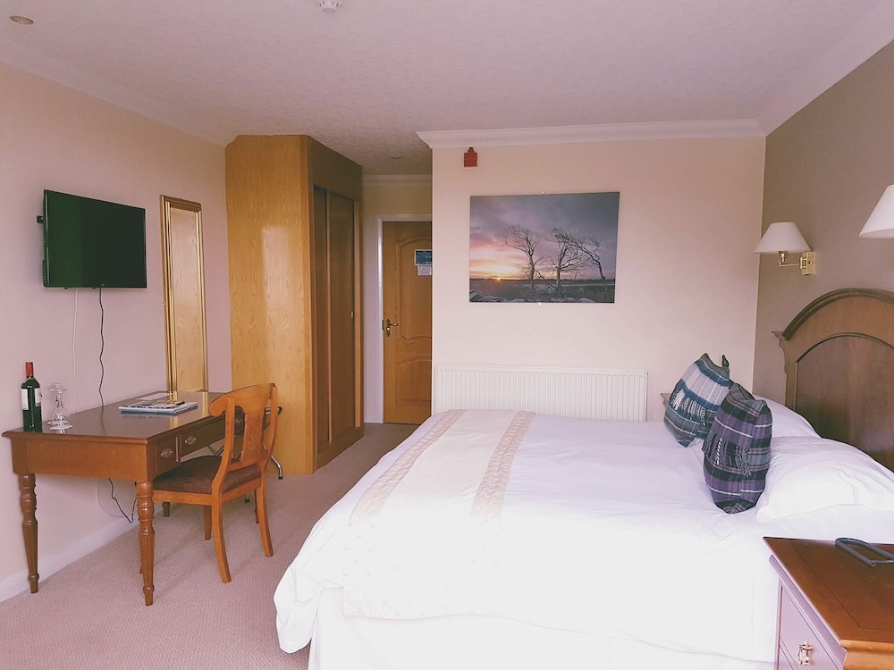 Powfoot Hotel 5/49