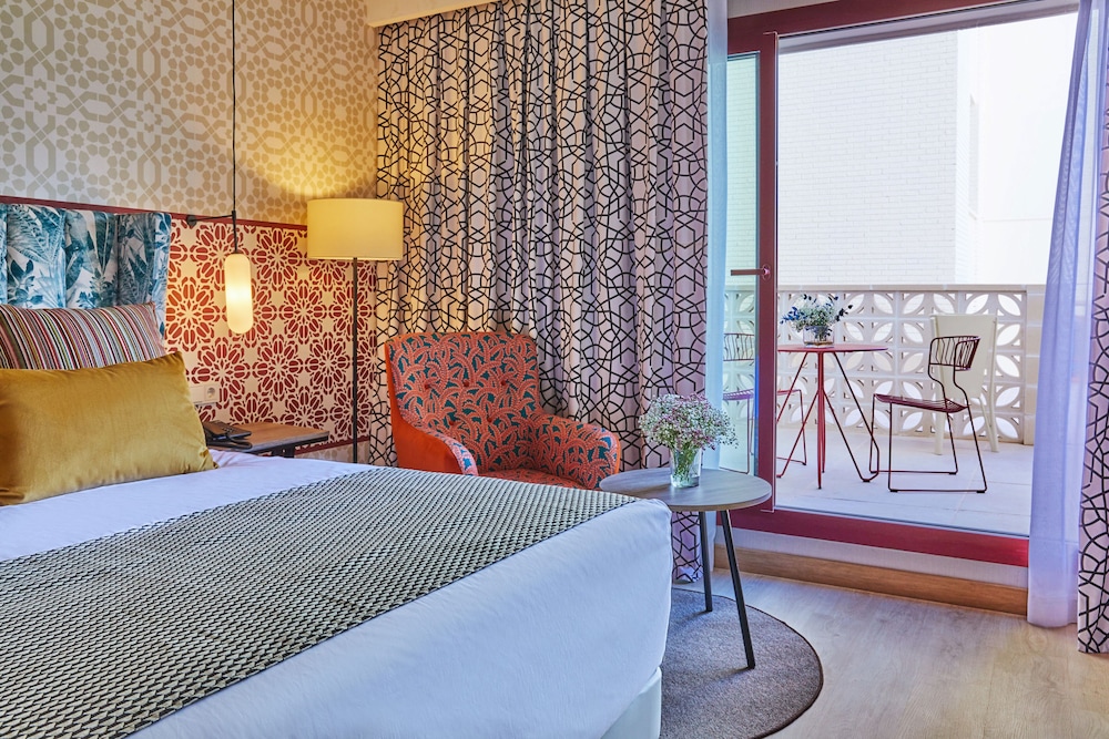 SUPERIOR, DOUBLE BED, TERRACE