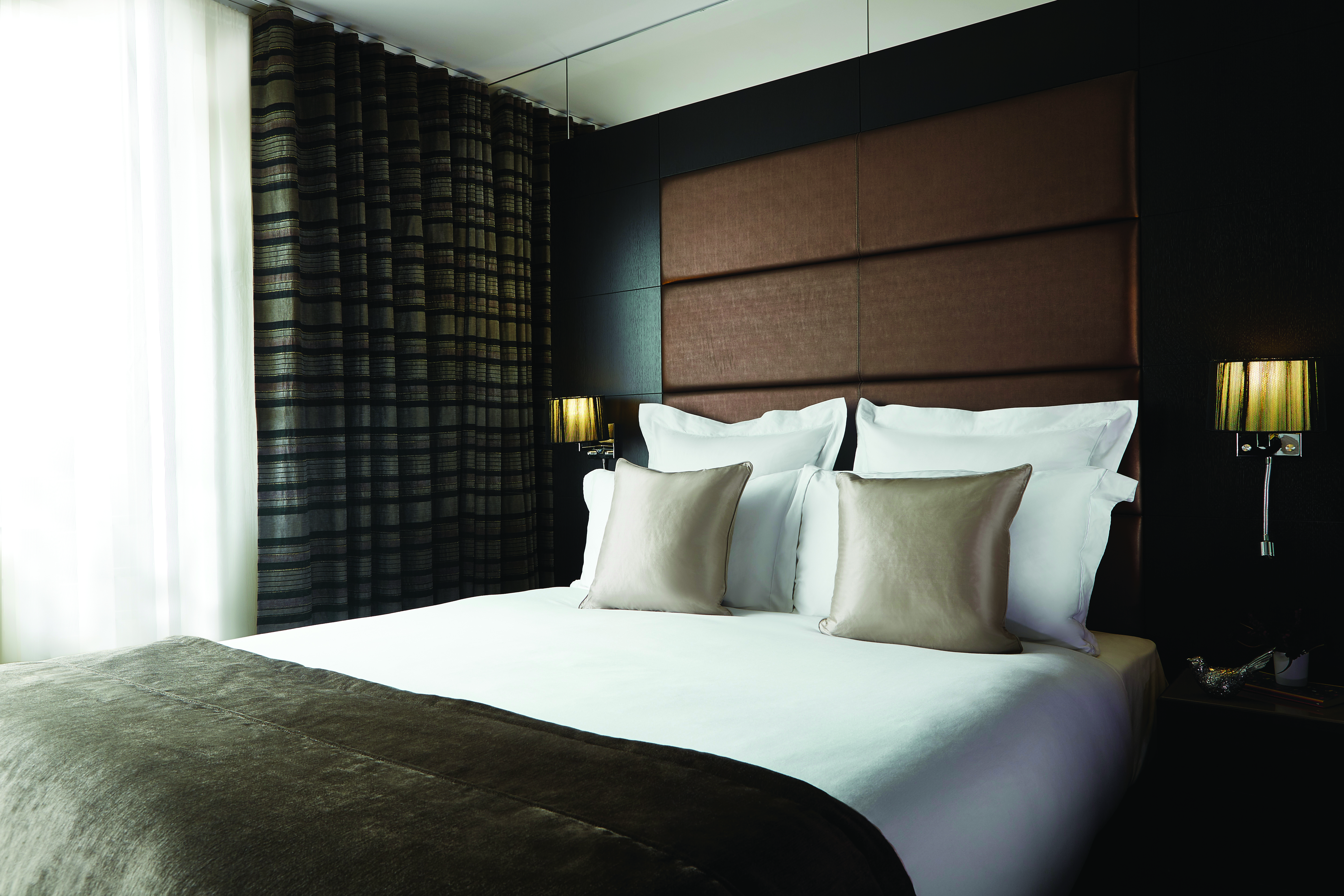 STANDARD, DOUBLE BED