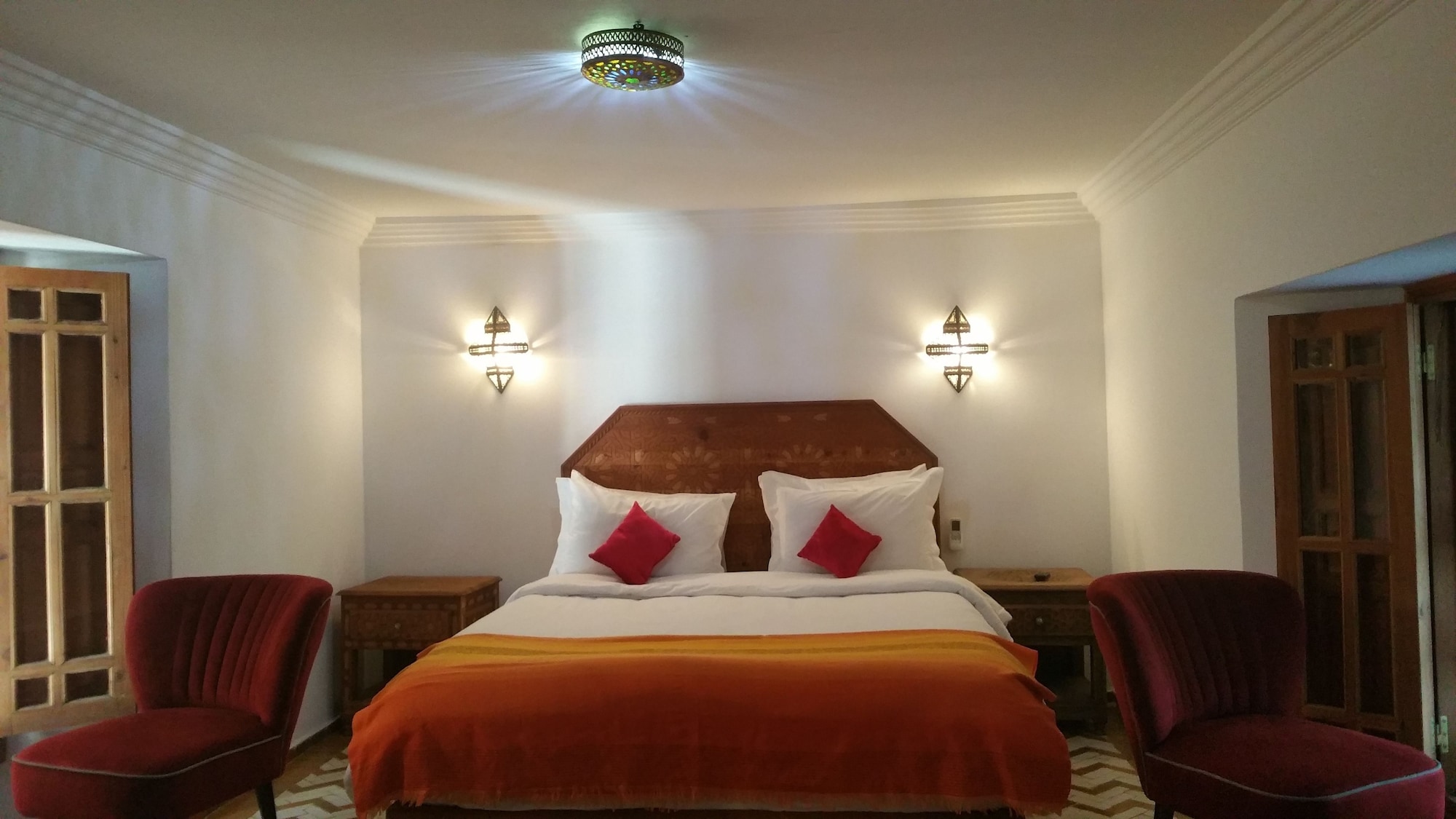 Amina, Suite, King Bed