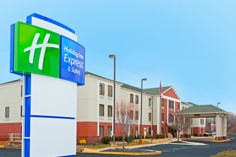 Holiday Inn Express & Suites Carneys Point - Pennsville, an IHG Hotel 48/51