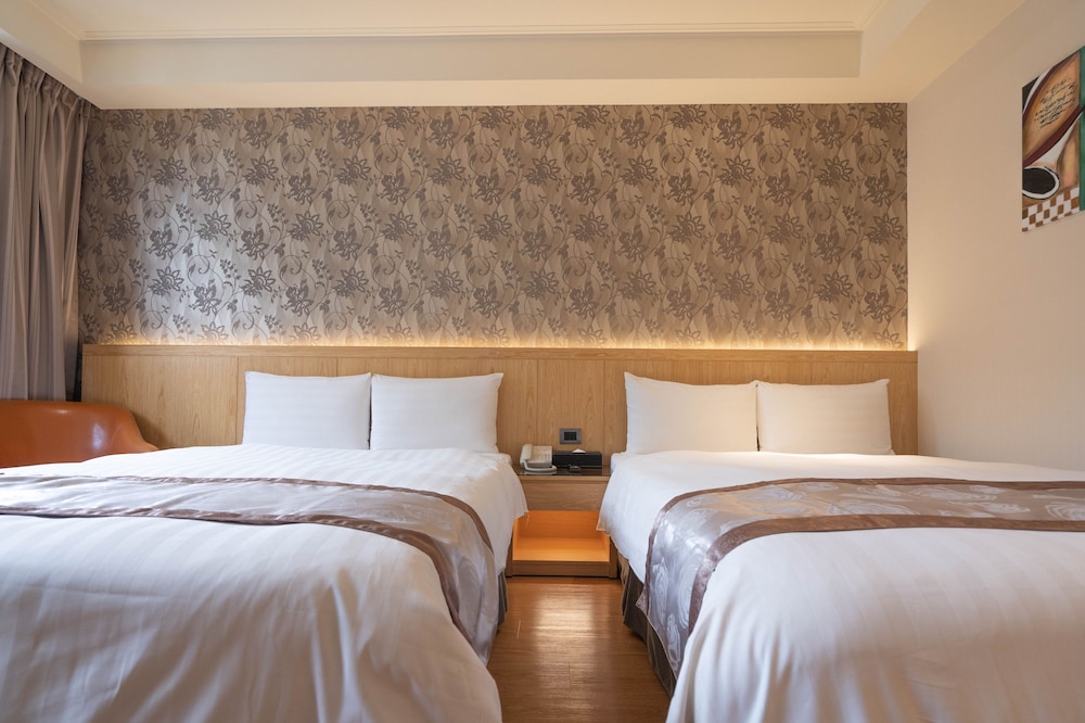 FAMILY, 2 DOUBLE BEDS