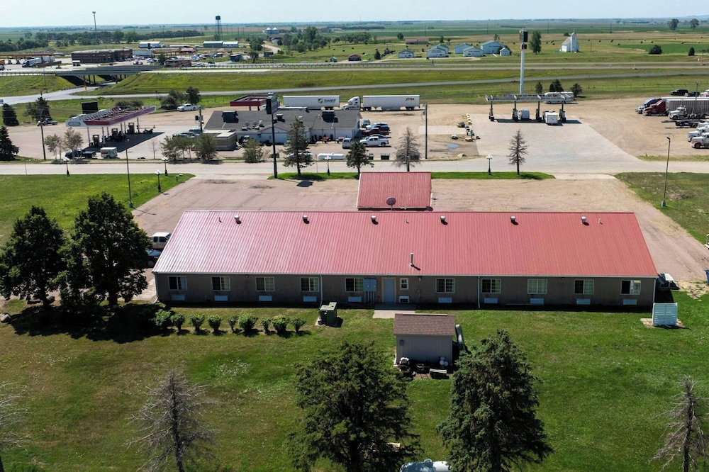 Westwood Inn & Suites Kimball I 90 3/50