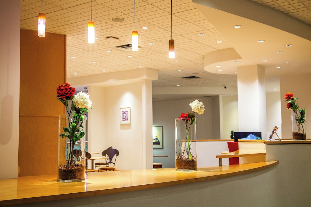 iHOTEL & Conference Centre Red Deer 7/57