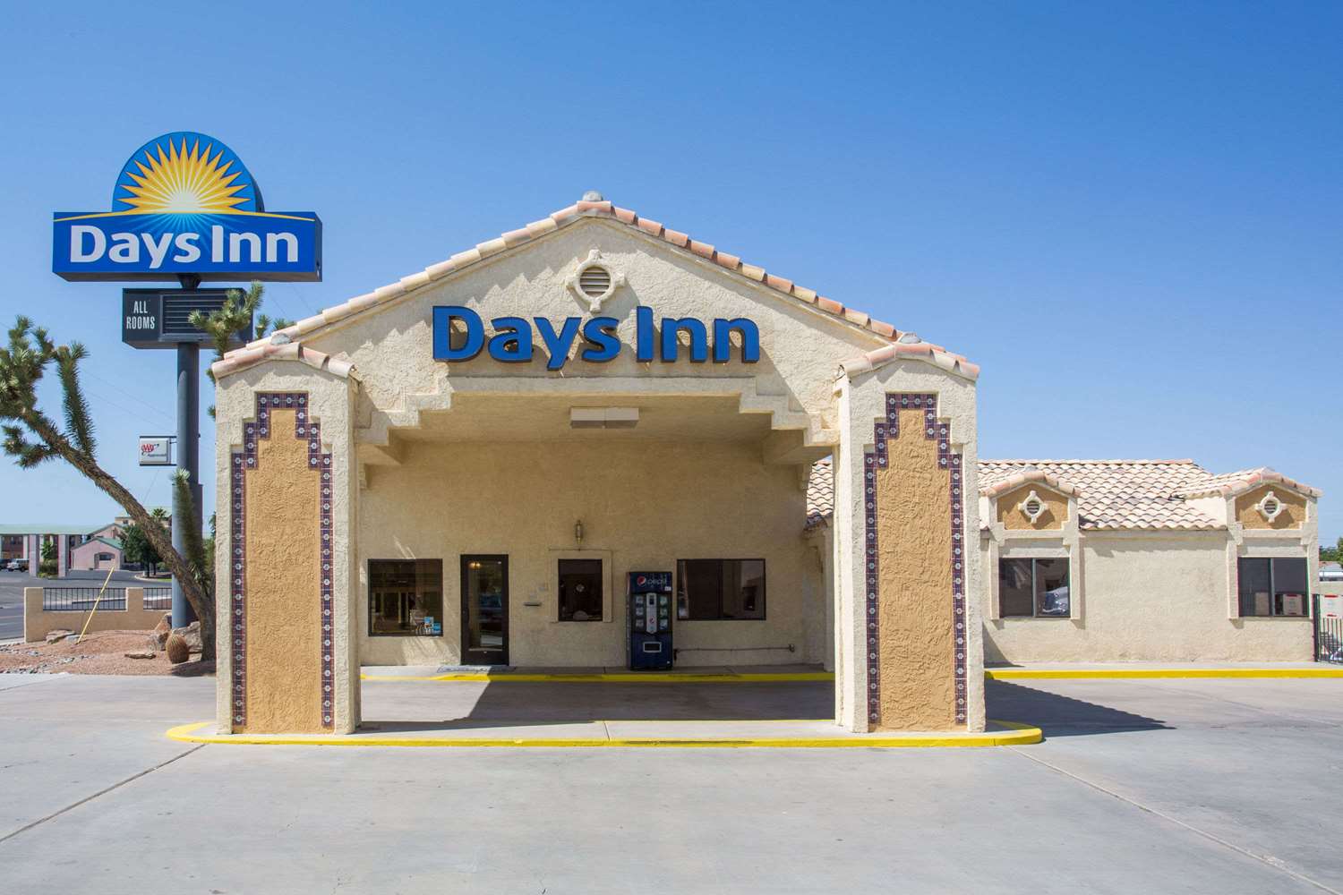 Days Inn By Wyndham Kingman West 2/31