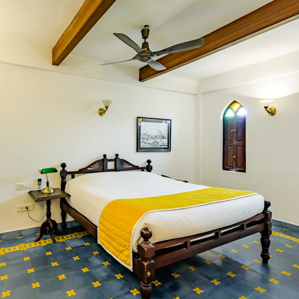 Bloom Boutique Waterfront Fort Kochi 25/50