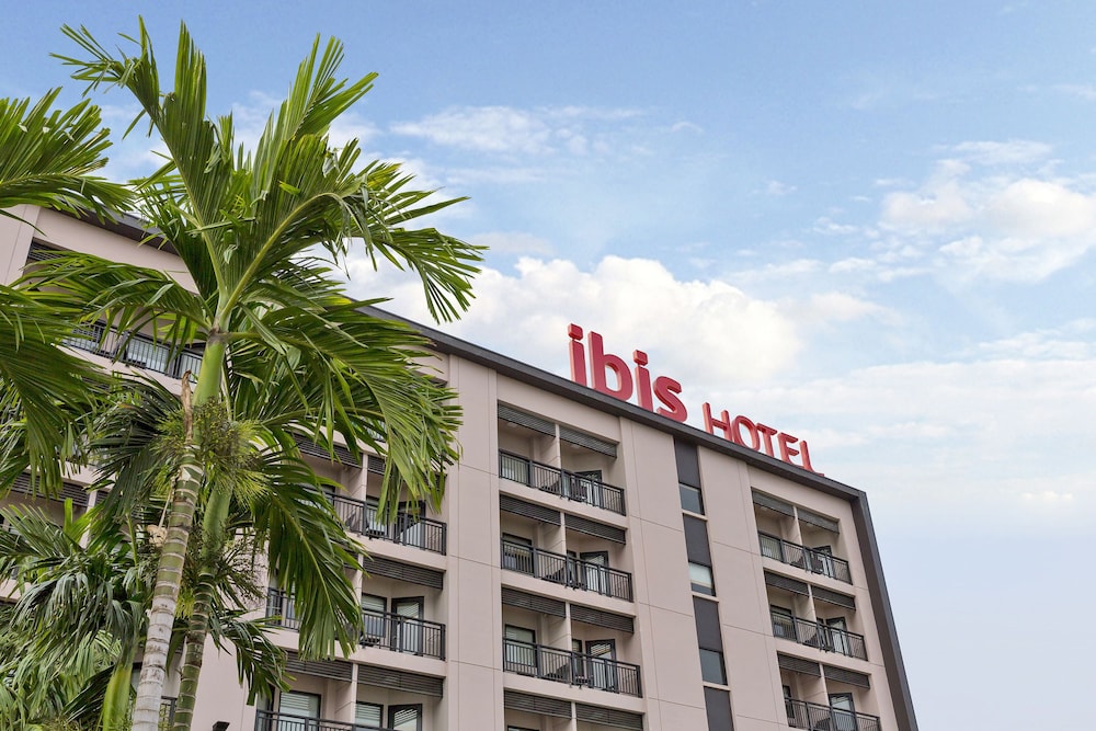 Ibis Hua Hin 8/68