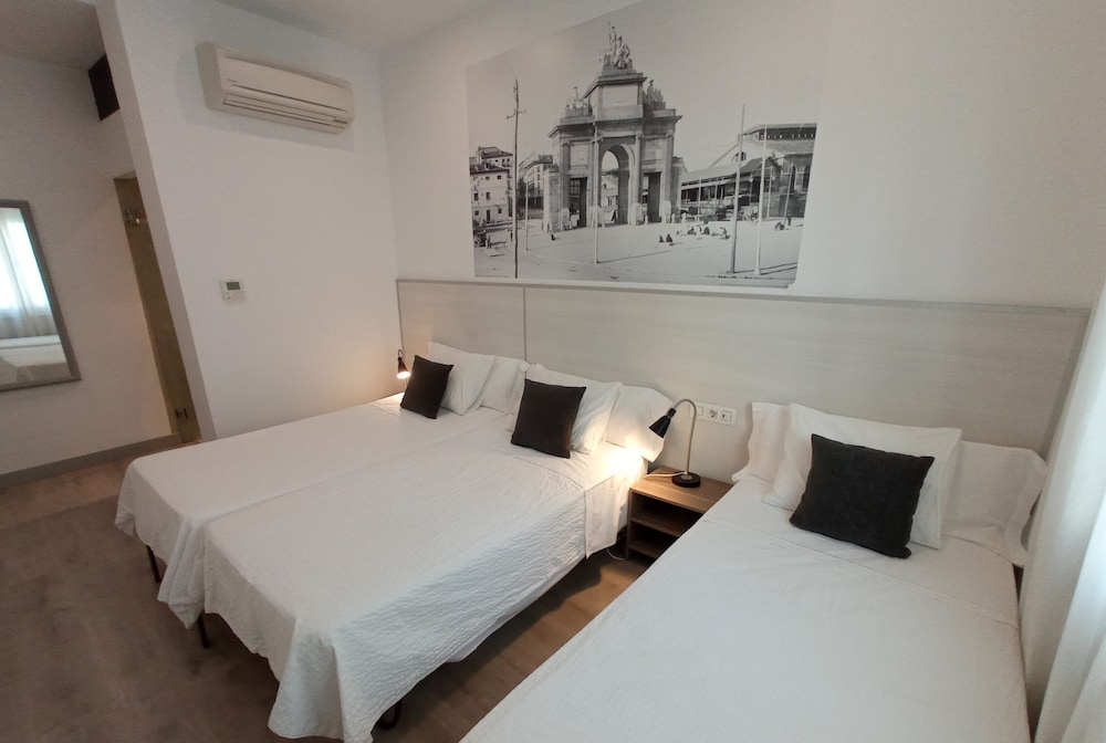 Hostal San Lorenzo 13/50