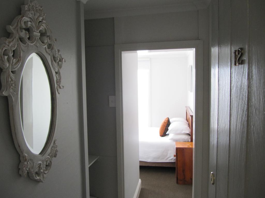 Seacombe House Motor Inn Port Fairy 26/27