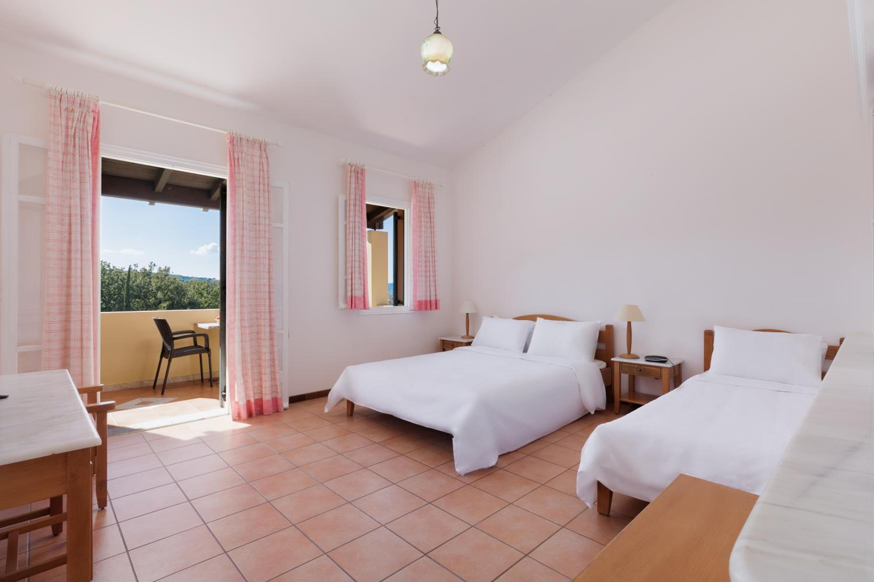 Century Resort Villas 8/65