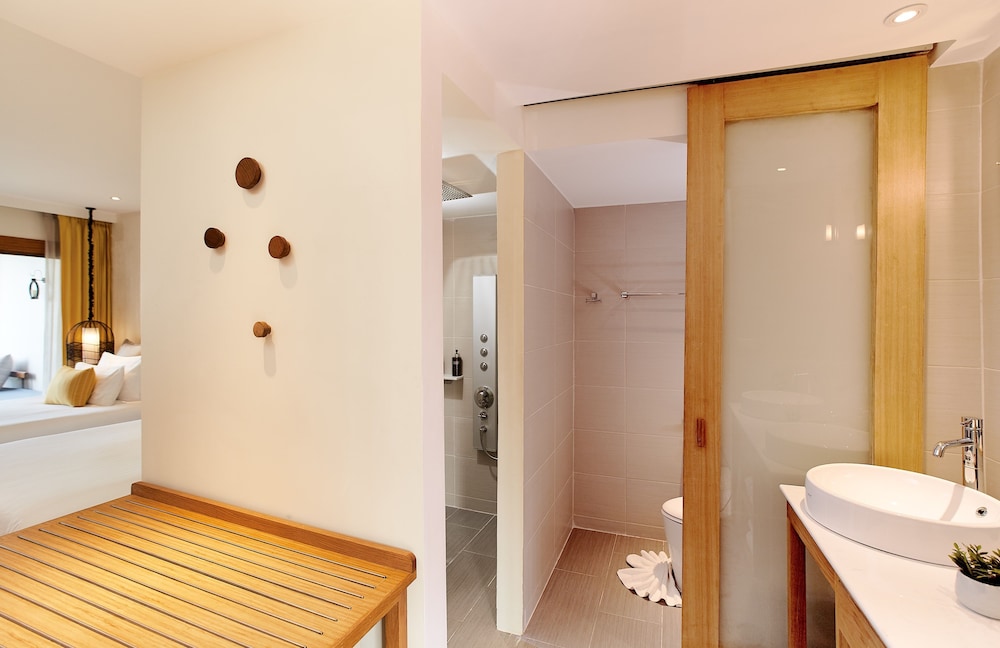 Bandara Spa Resort & Pool Villas, Samui (Ex Bandara Resort and Spa, Samui) 73/73